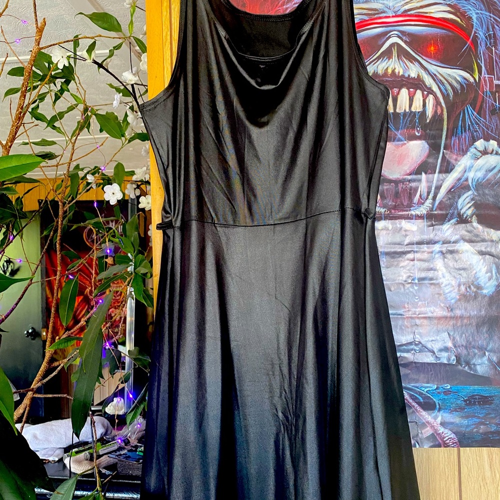 Xxl shiny black skater dress!